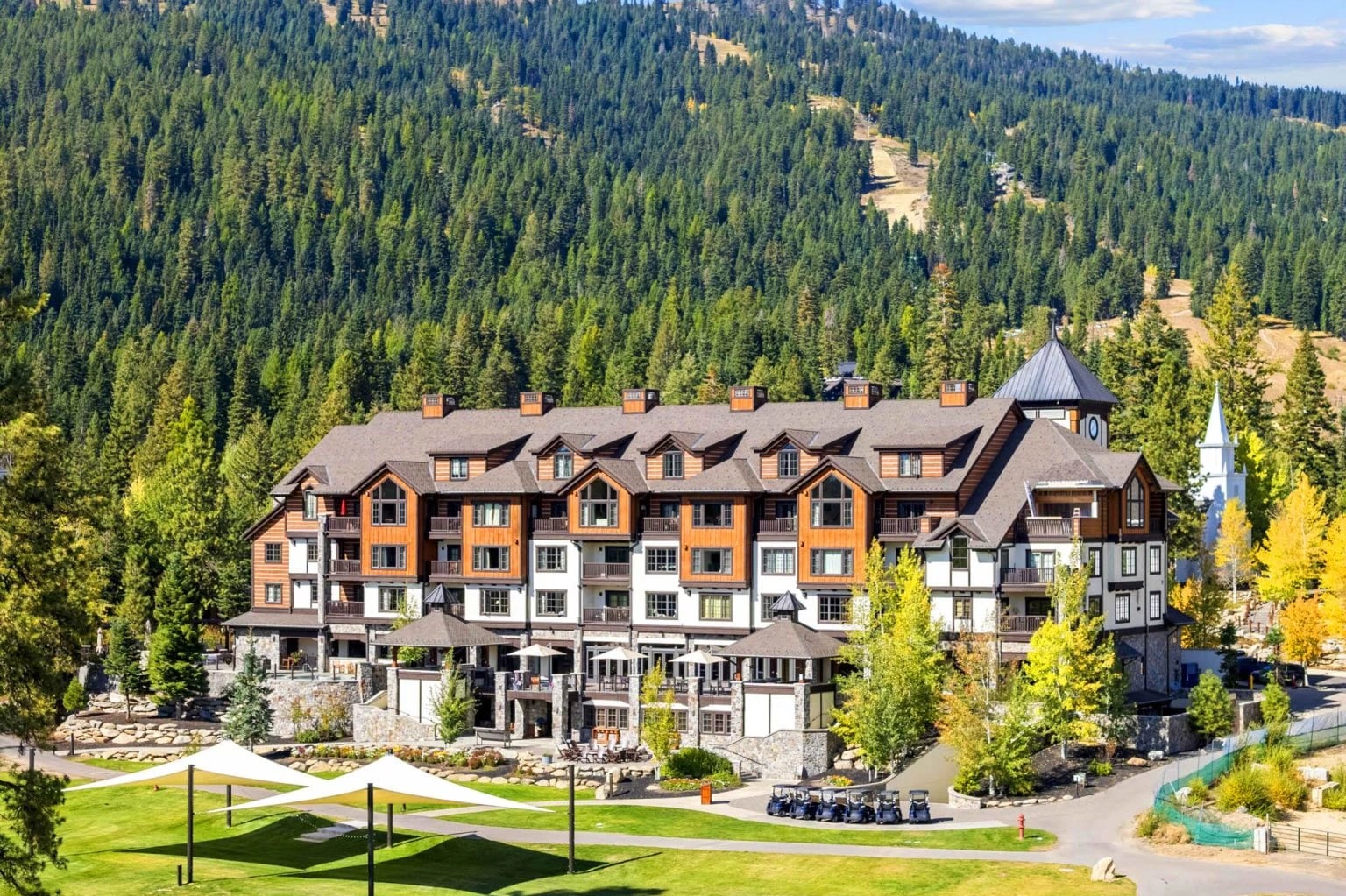 Tamarack Resort in Donnelly, Idaho: the only four-season resort in the Pacific Northwest