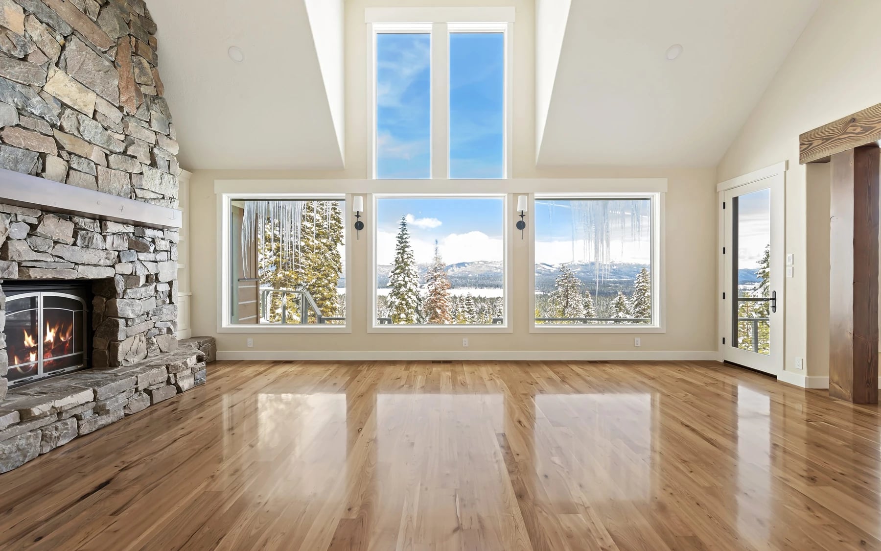 Club Hill Refresh, photo 6 of 42