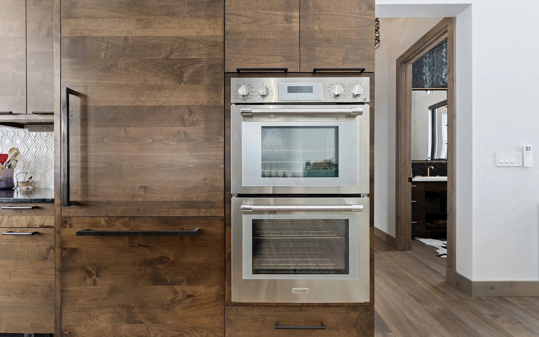 Contemporary Hideaway: photo 18 of 53