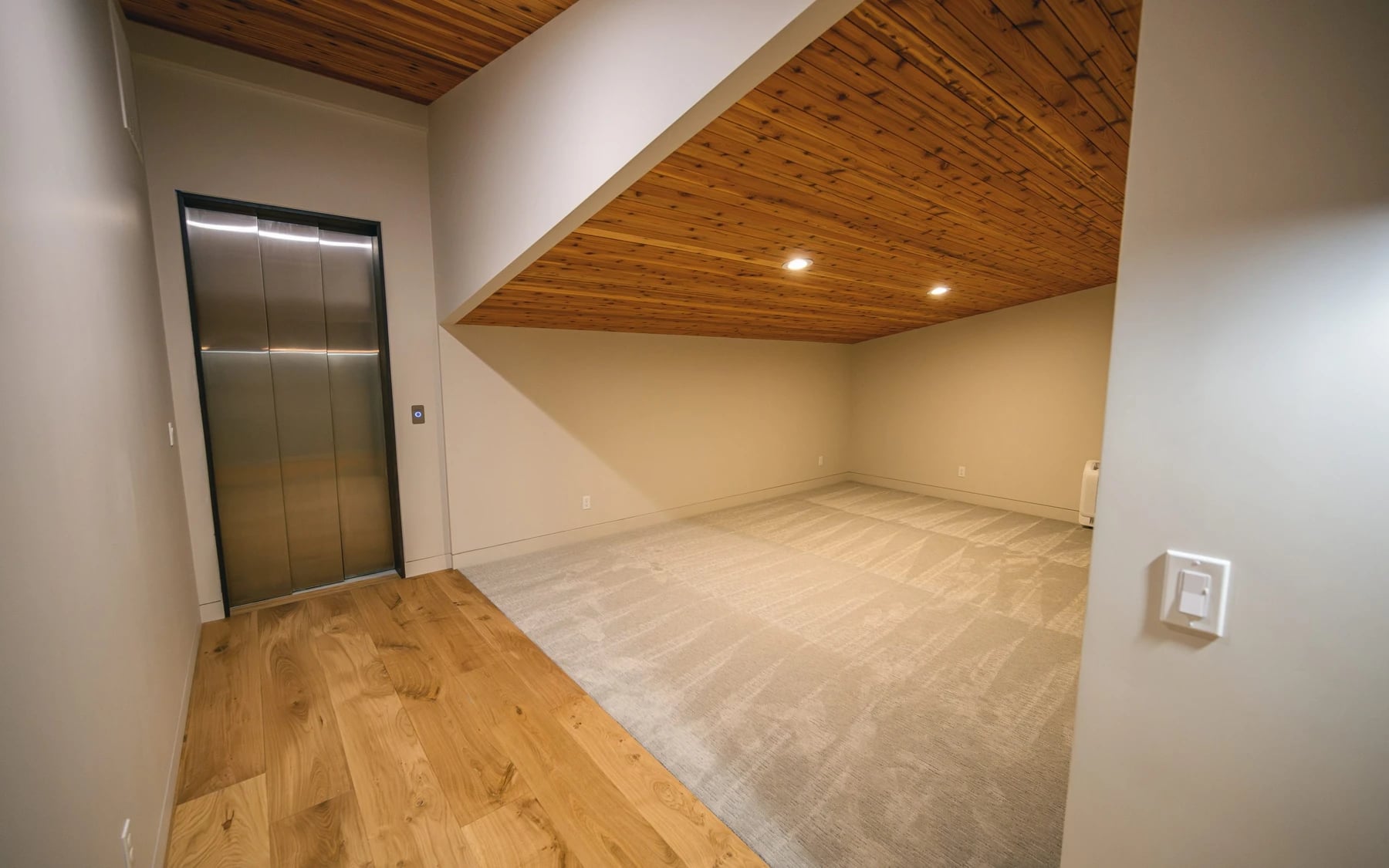 Modern Elegance, photo 19 of 52