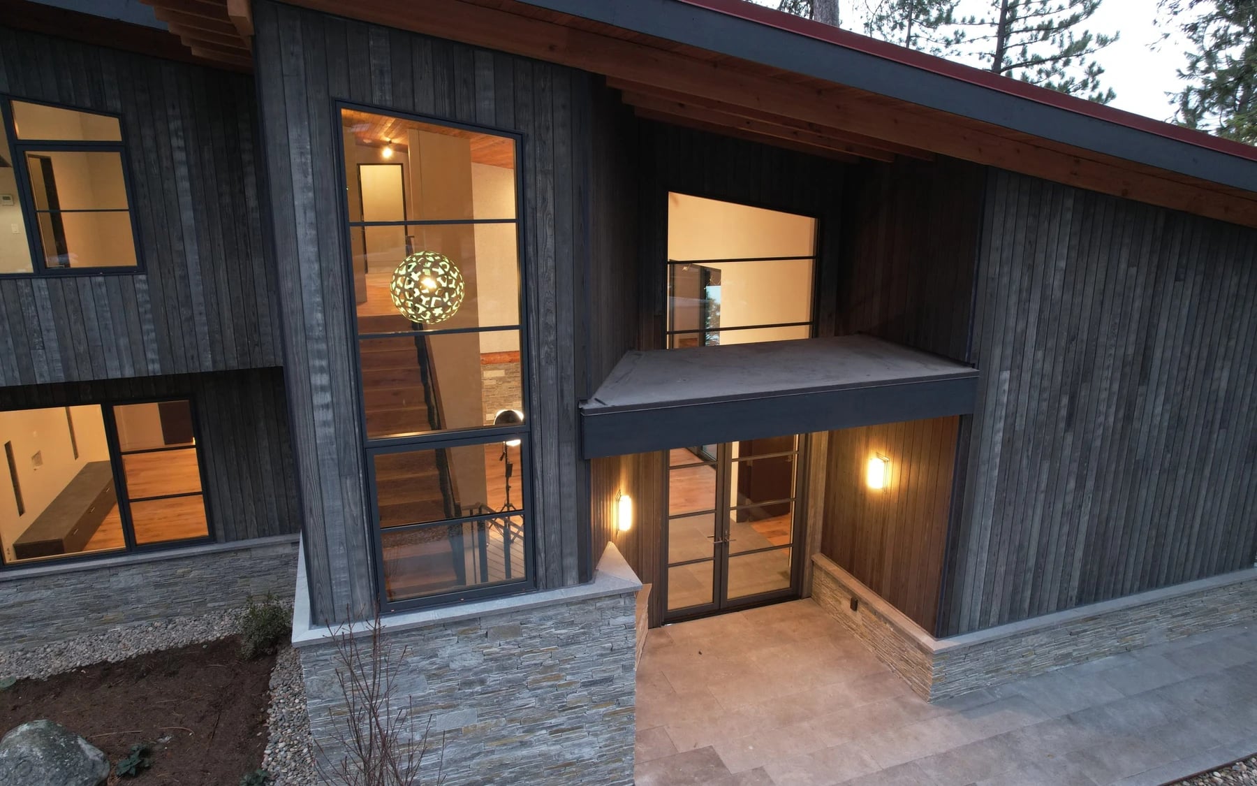 Modern Elegance, photo 3 of 52