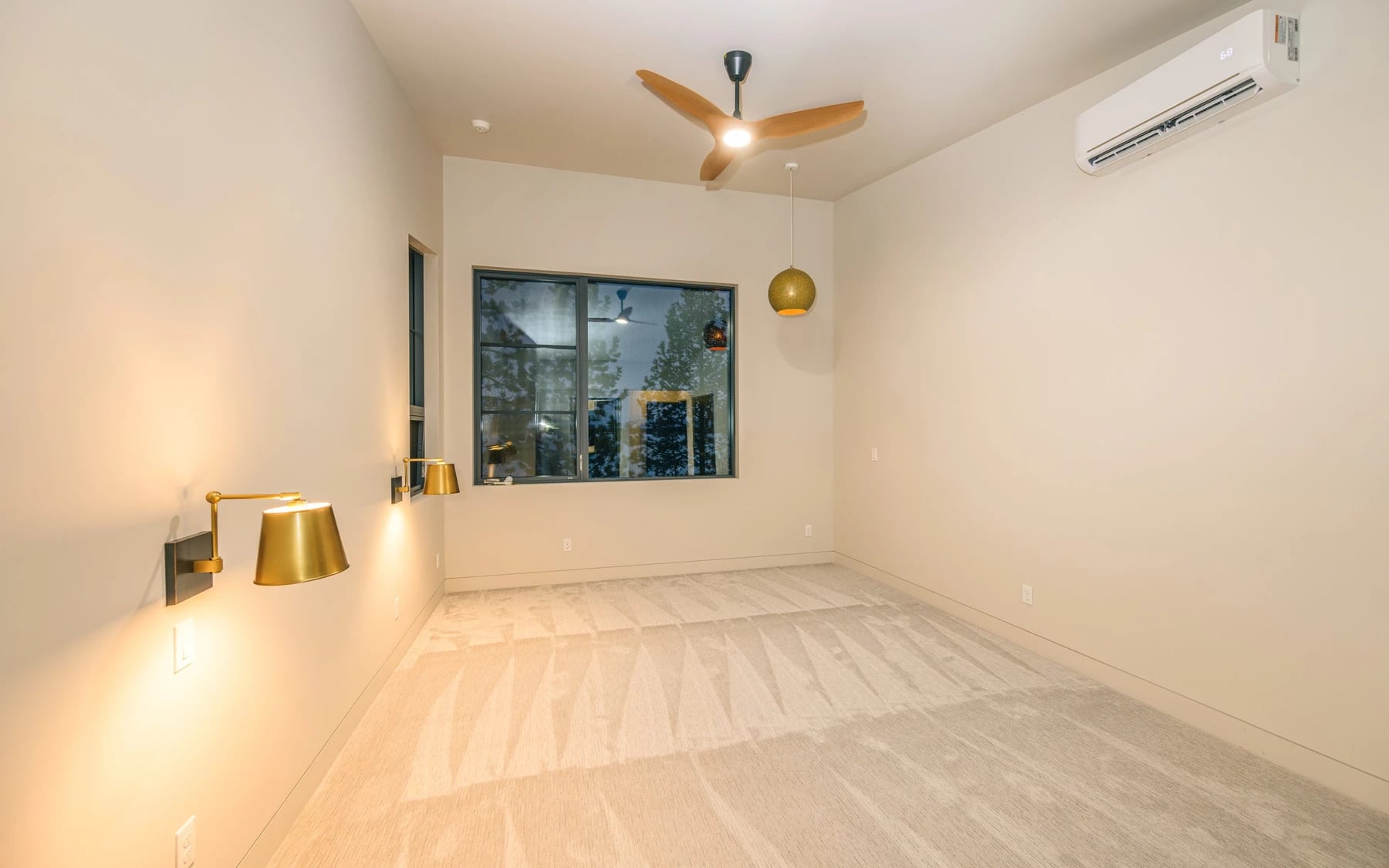 Modern Elegance, photo 21 of 52
