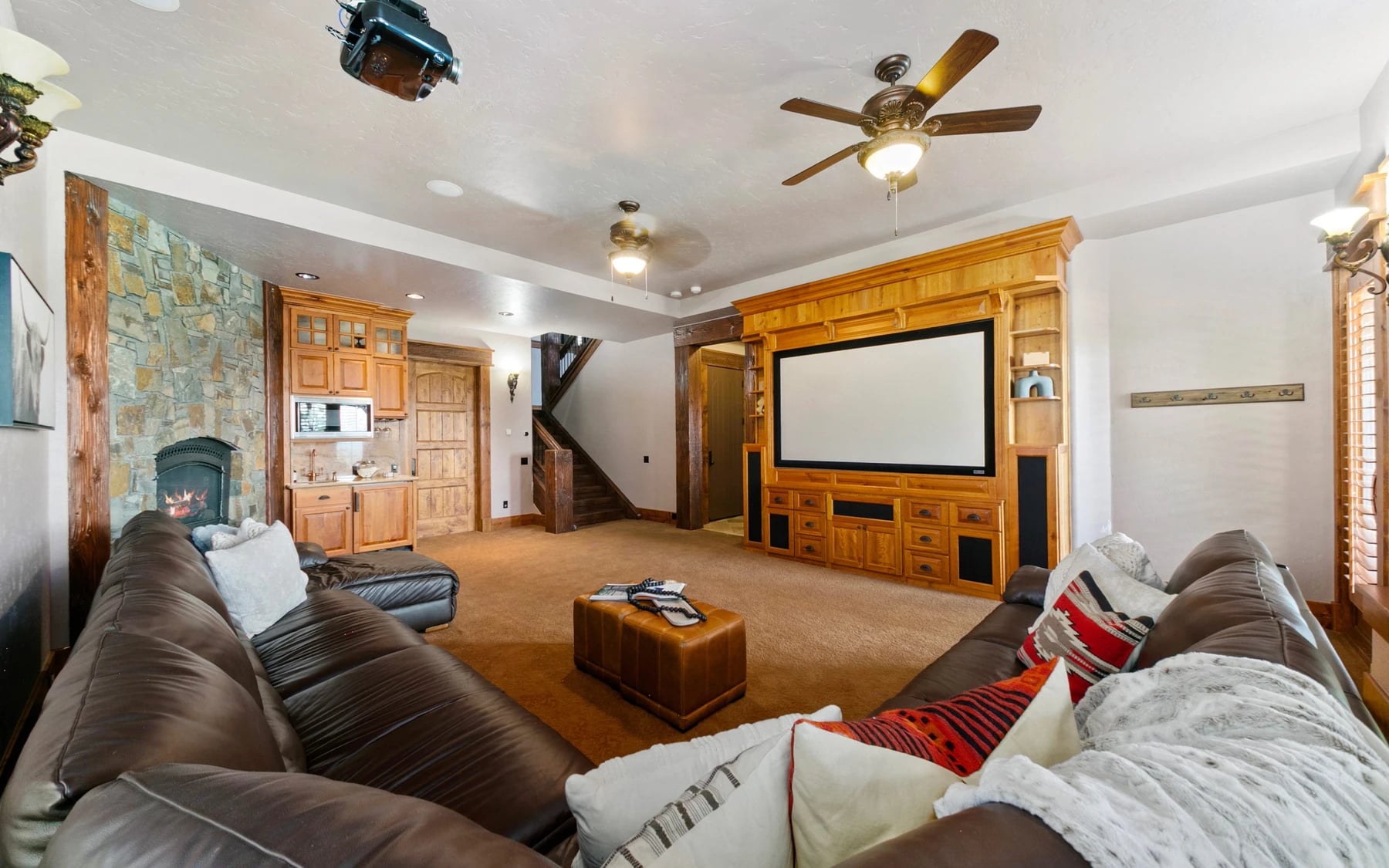 Summit Sanctuary, photo 20 of 31